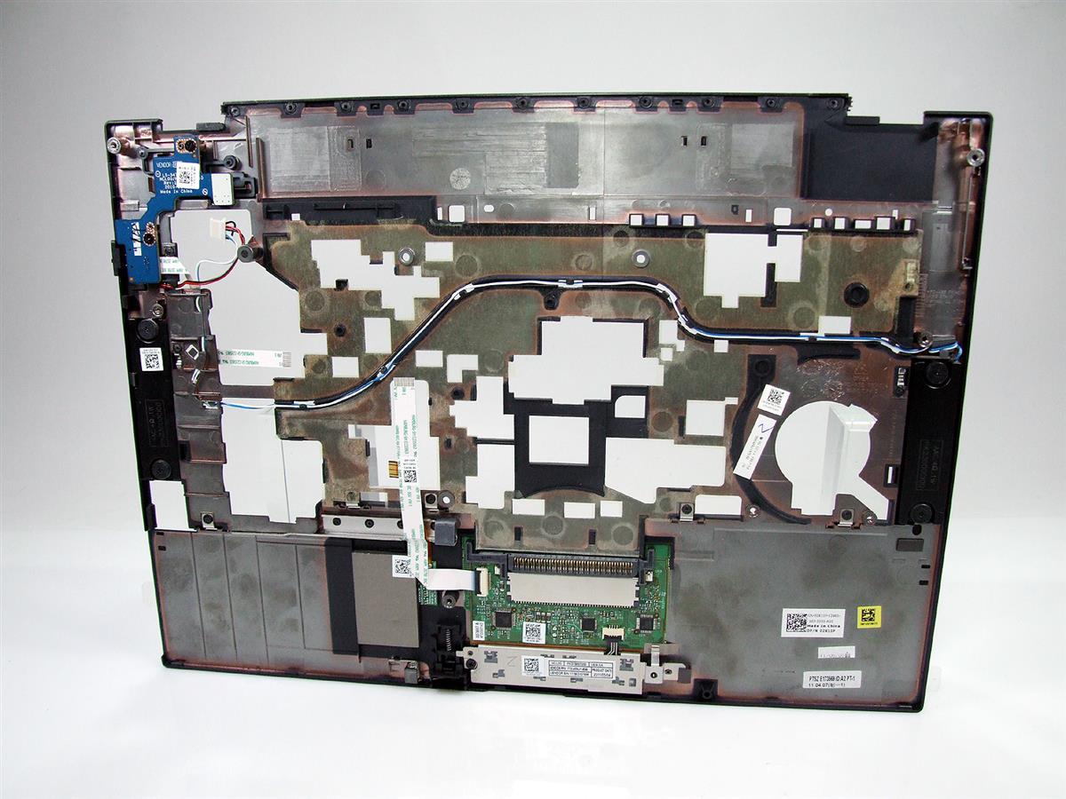 2X11P DELL Latitude E6410 D-PTG palmrest vč. SC reader