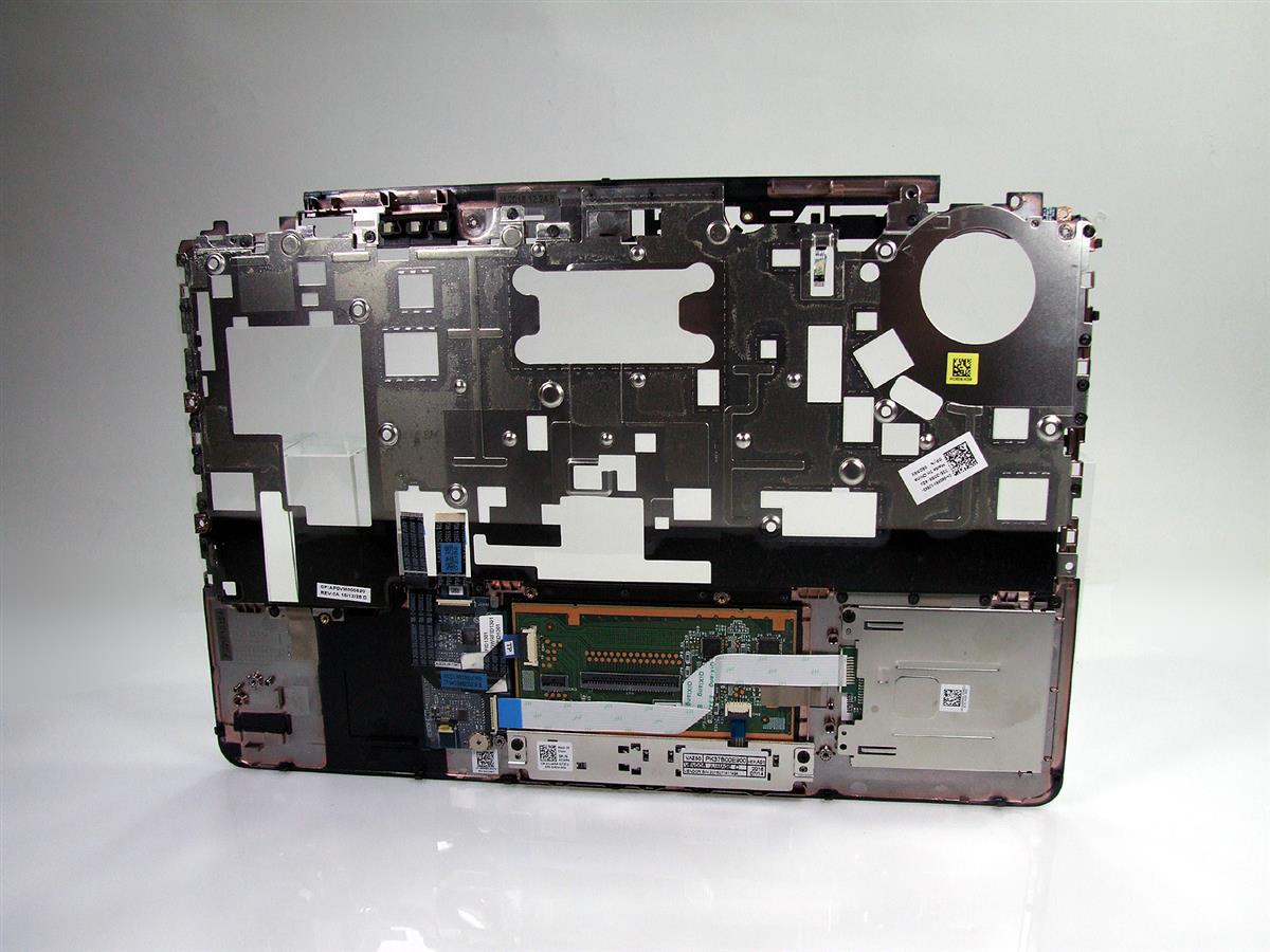 8DR9X DELL Latitude E7240 D-PTG palmrest vč. SC reader