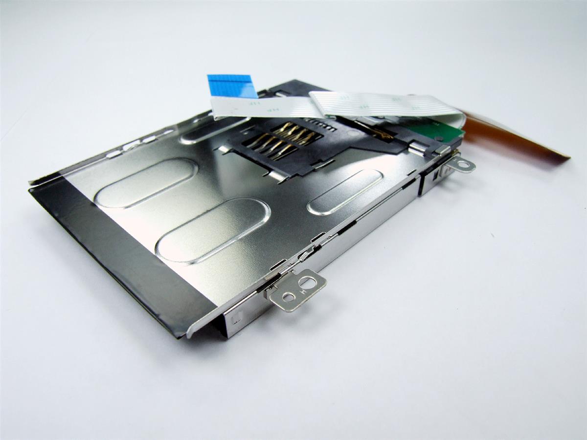 672YM DELL Precision M4600 M4700 M4800 čtečka ExpressCard reader