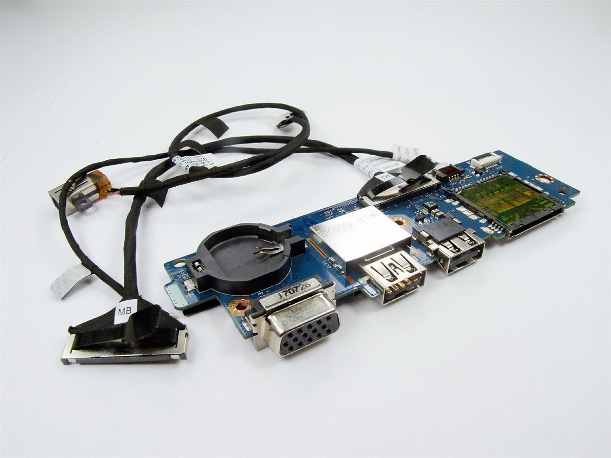 4T5M8 DELL Vostro 5568 USB VGA SD card daughter board (I/O deska s konektory)