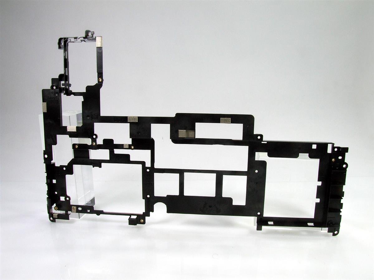 N60T0 DELL Latitude 5400 5410 středový rám (middle frame)