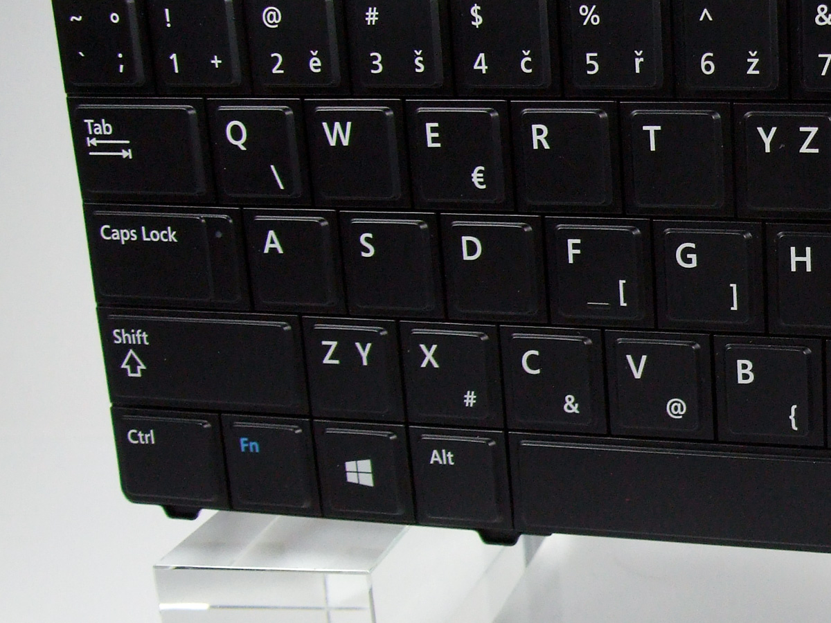 C5YF9 DELL Latitude E5440 česká klávesnice