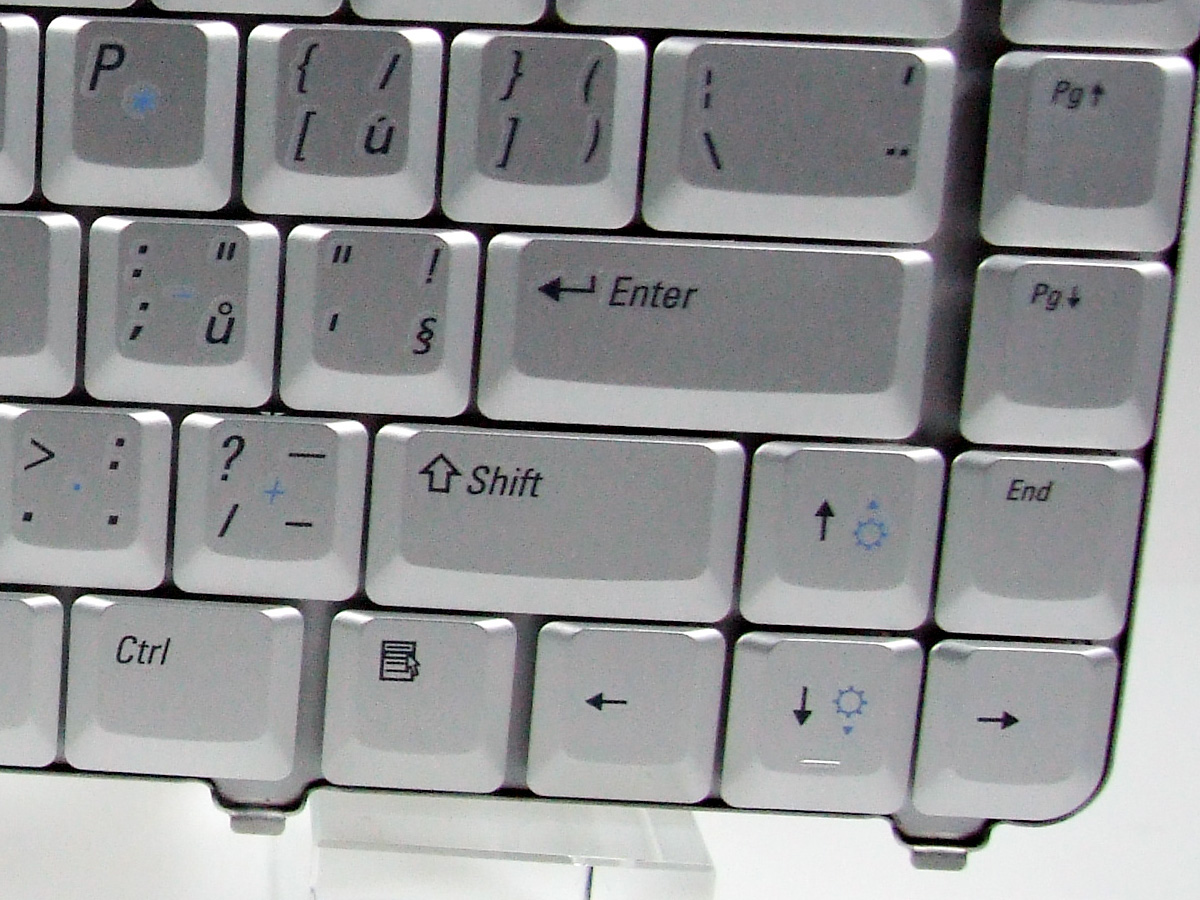 DY080 MU199 DELL Vostro 1400 1500 1700 česká klávesnice