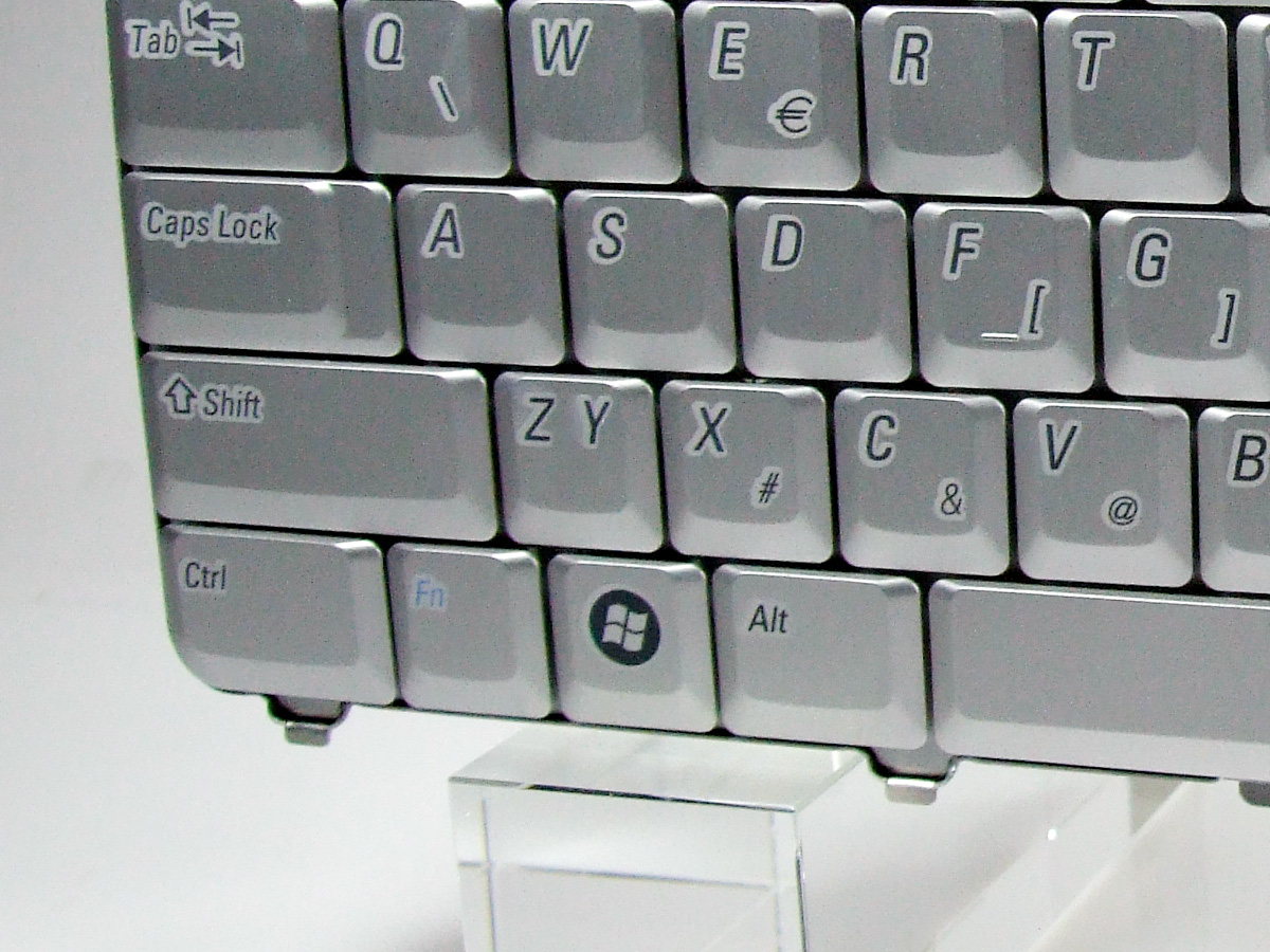 DY080 MU199 DELL XPS M1330 M1530 česká klávesnice