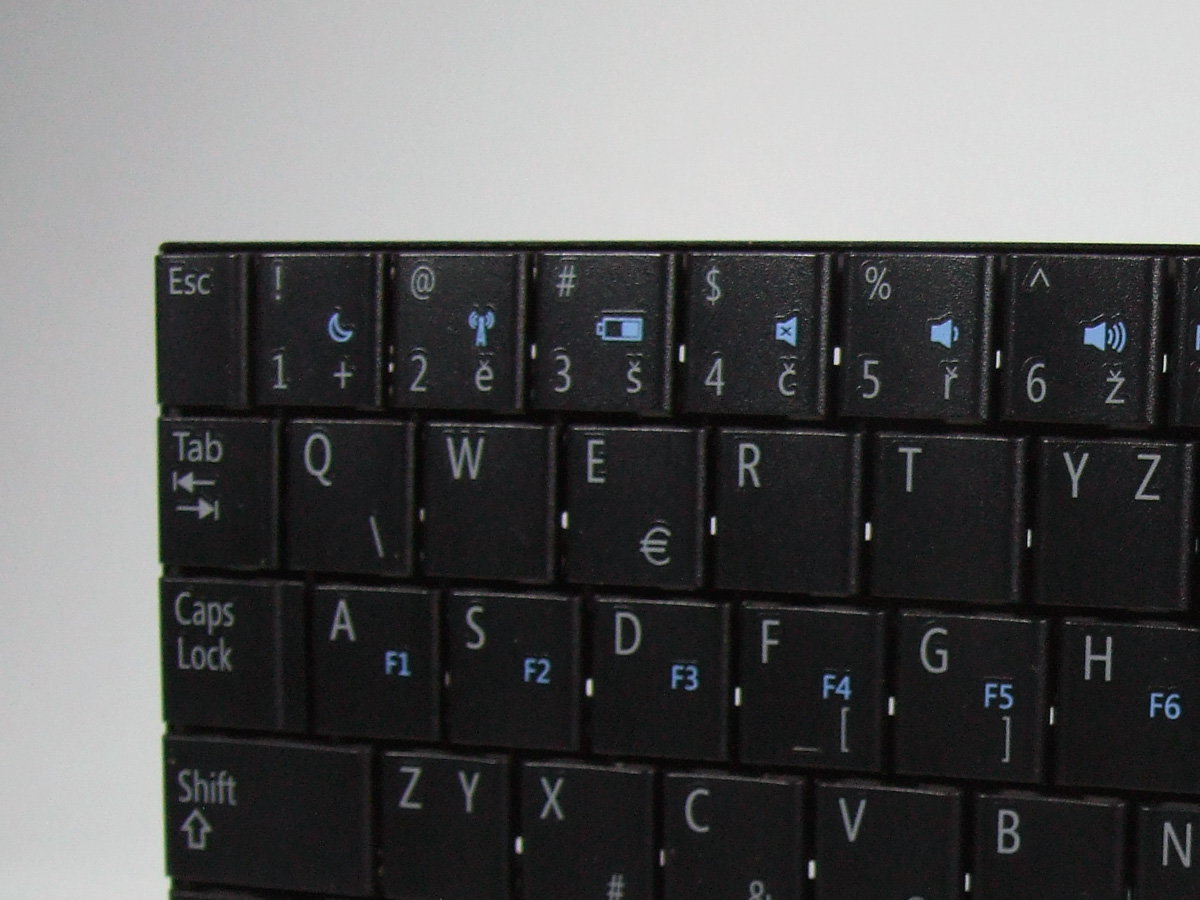 T296H DELL Vostro A90 česká klávesnice