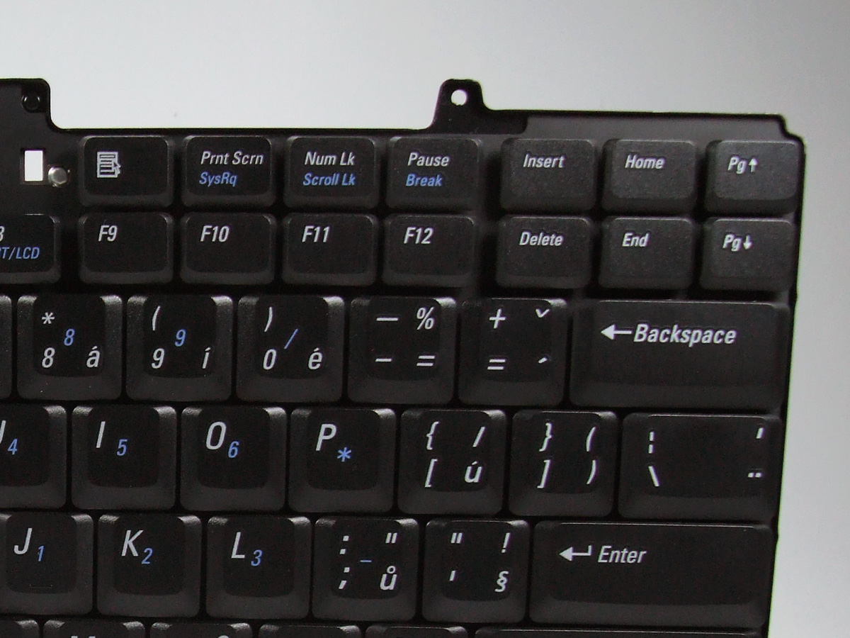 UC133 GU586 DELL Latitude D620 D630 D820 D830 česká klávesnice