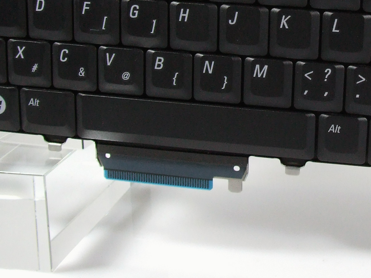 YR811 DELL XPS M1720 M1730 česká klávesnice