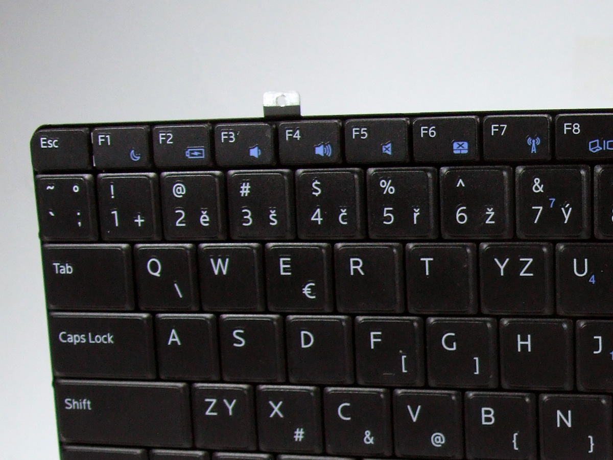 37M8F DELL Latitude 13 česká klávesnice