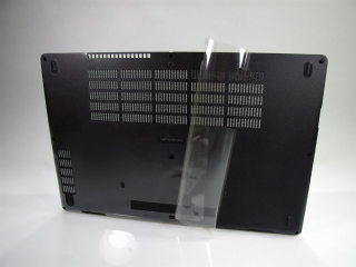 R58R6 DELL Latitude 5590 spodní kryt (servisní panel)
