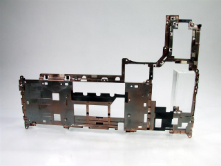 CN2T6 DELL Latitude 5480 5490 středový rám (middle frame)